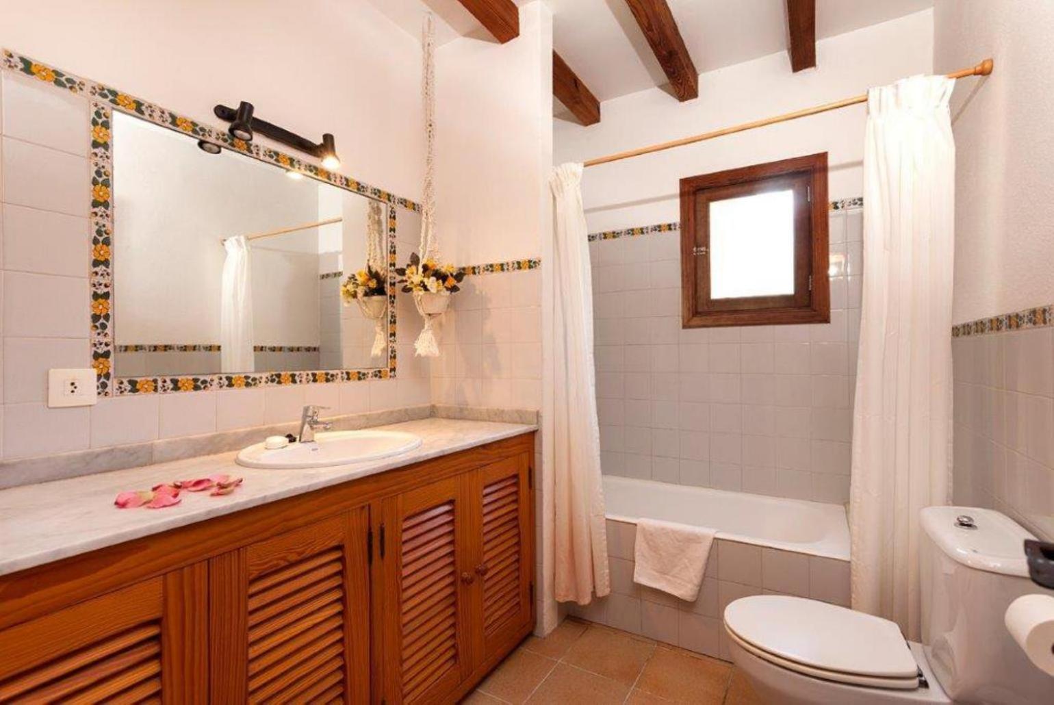 Llobera Private Pool Ac Wifi Pollenca